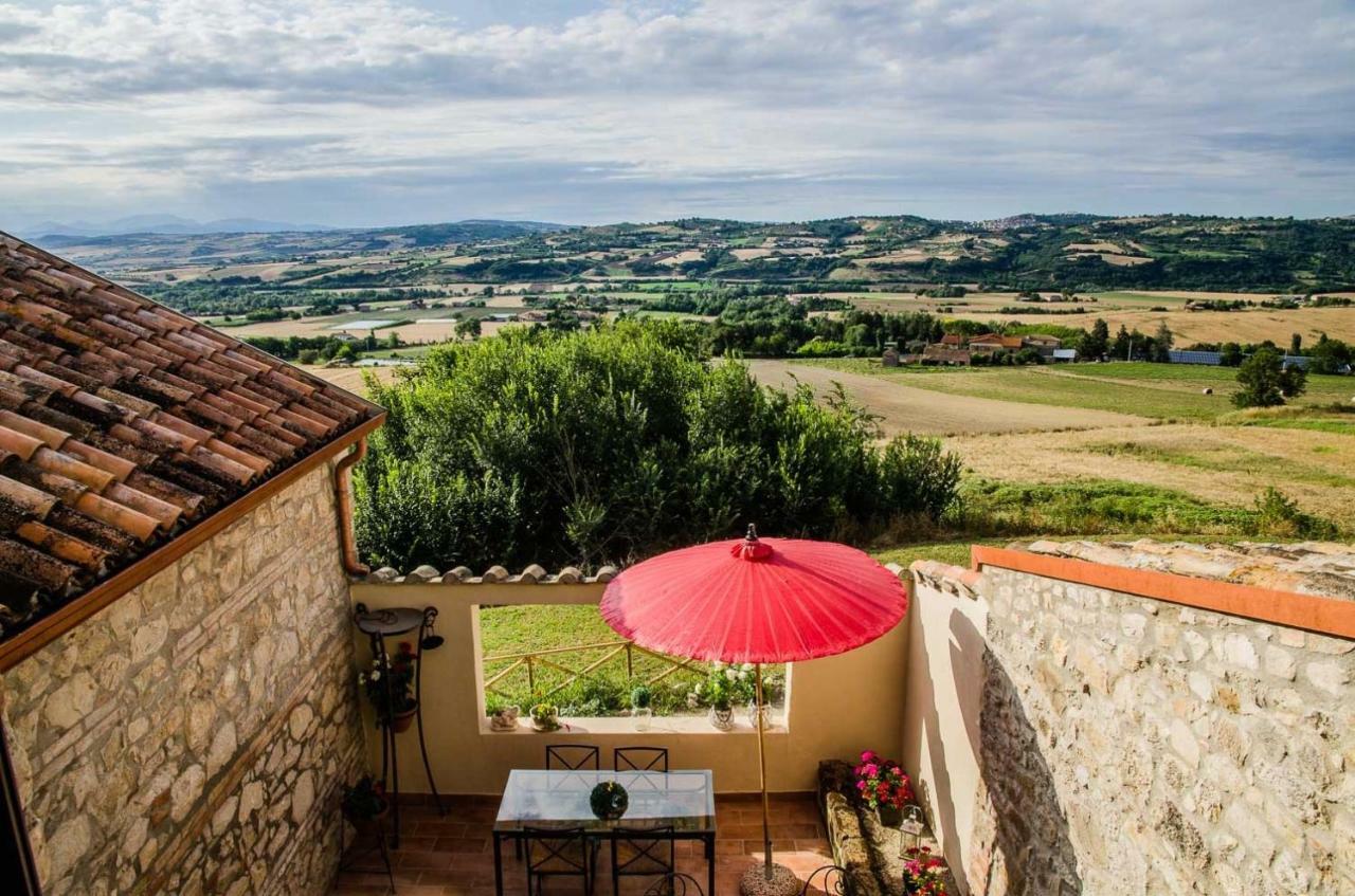 Country Relais La Torretta Baronale Guest House San Giorgio del Sannio Exterior photo